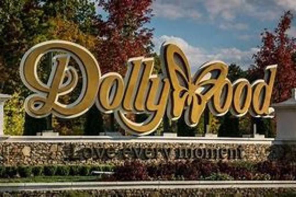 1 Mi To Dollywood Mins To All Attractions & Gsmnp Sevierville Exteriör bild